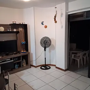Em Meia Praia, Itapema, Sc. Apartamento